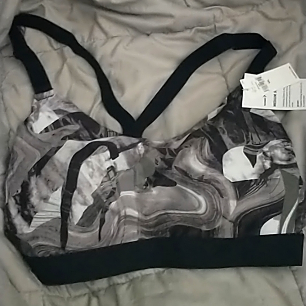 Nwt oldnavy sports bra